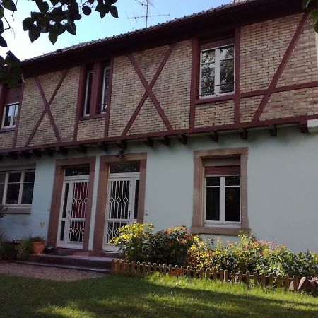 Ferienwohnung Le Petit Parc Colmar Exterior foto