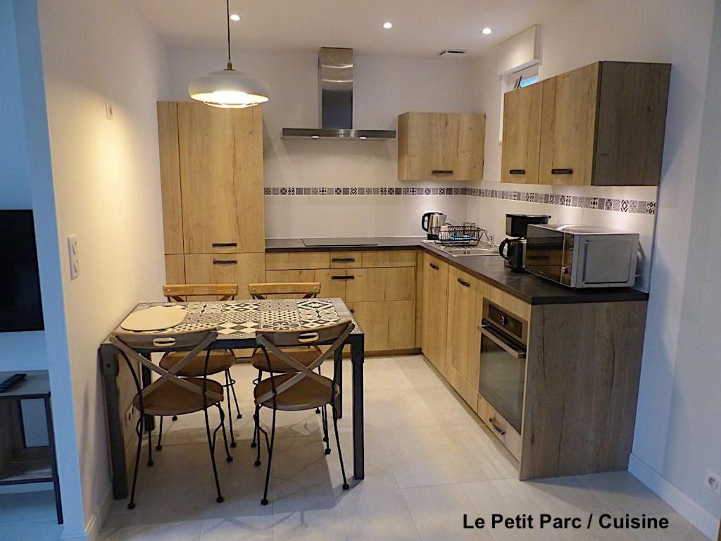 Ferienwohnung Le Petit Parc Colmar Zimmer foto